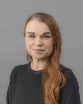 Bekka headshot website